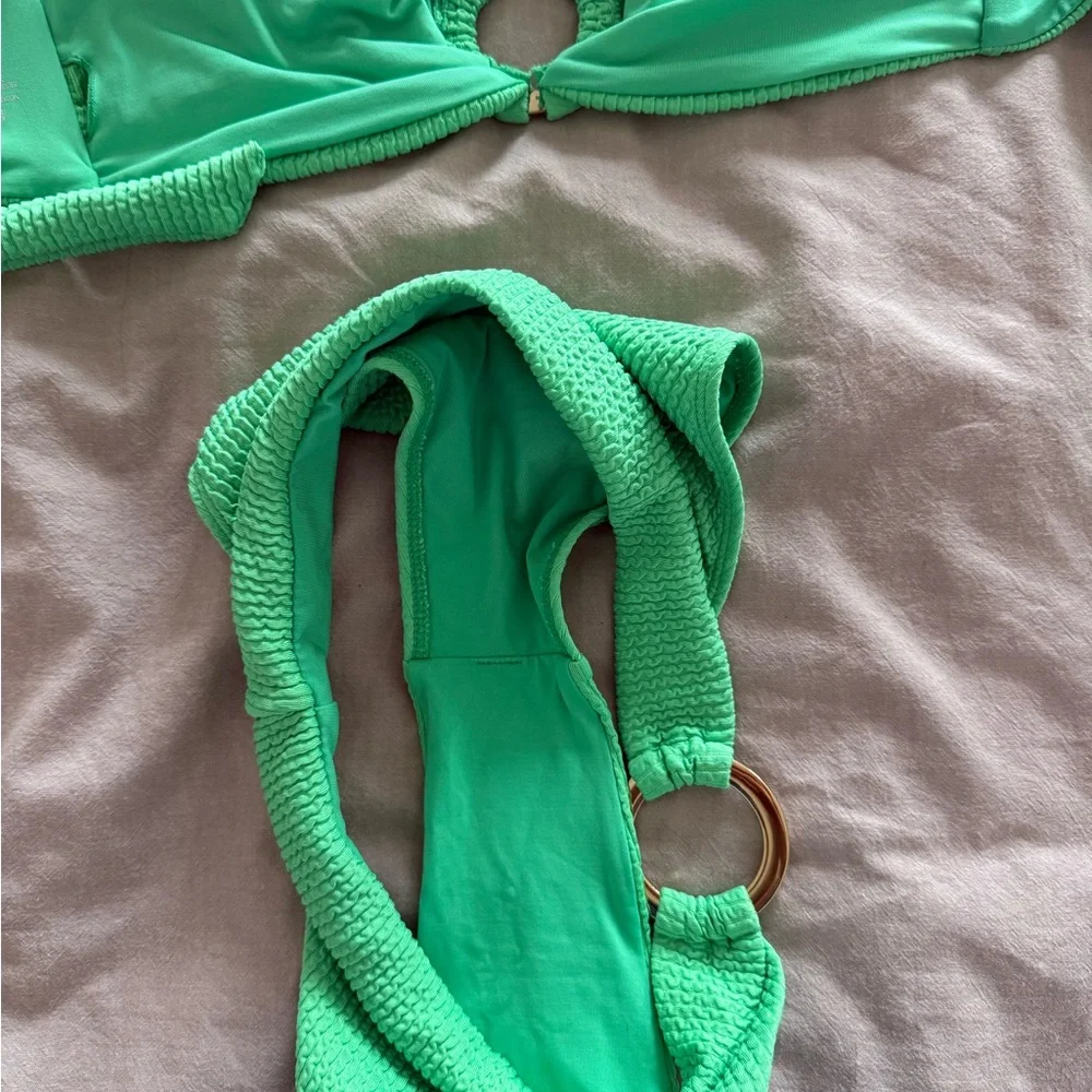 Monday Swimwear Set Size XS